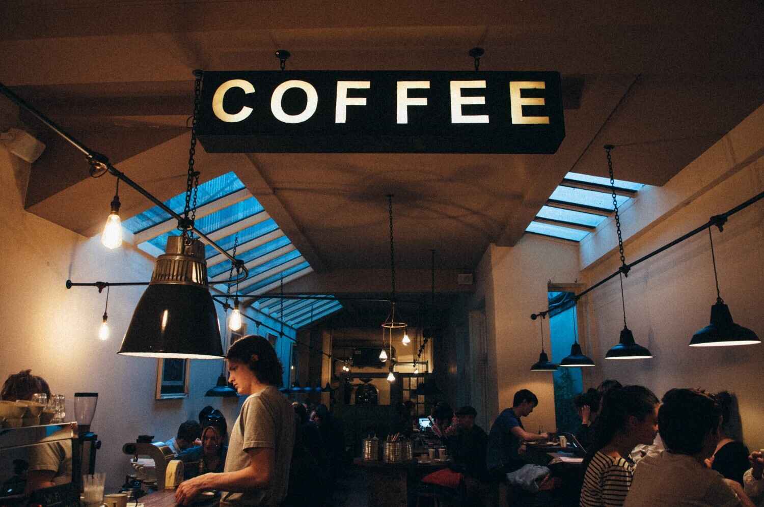 coffee shops social media