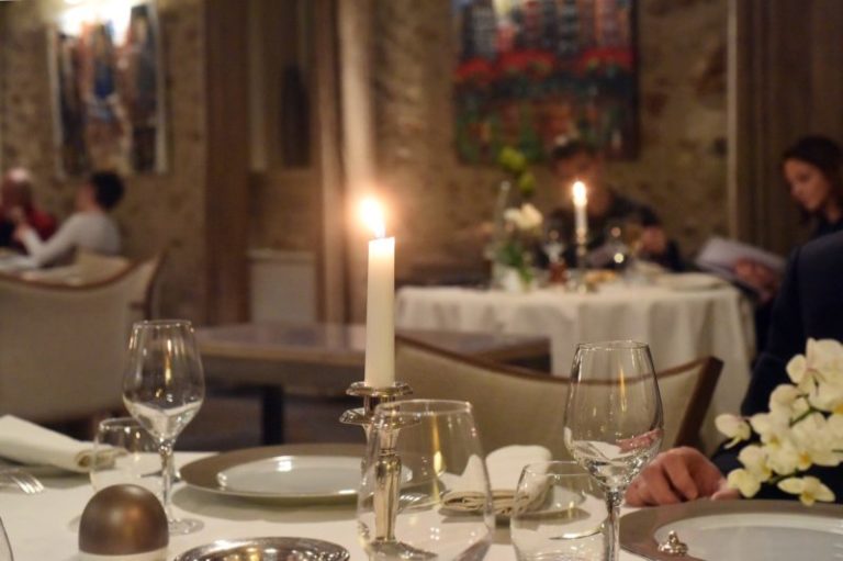 Beware! Hotels and Restaurants Can’t Impose Service Charge in Chandigarh