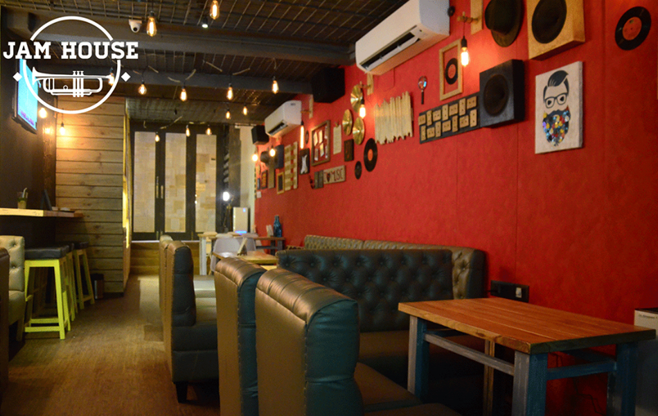 Jam House will satisfy your midnight cravings in Kolkata