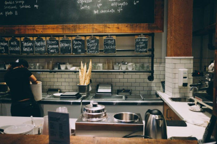 Ways to Reduce restaurant Labor Costs in the Restaurant Business.