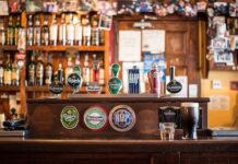 Liquor License Crisis: Govt. Stops Issuing New Liquor Licences in Delhi License bar