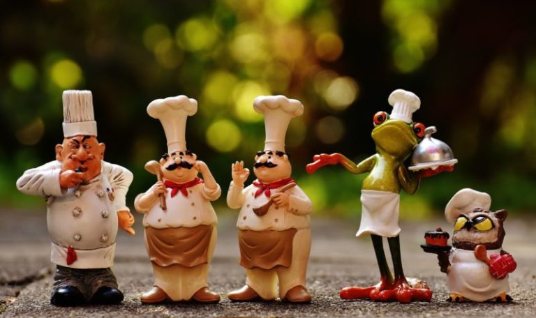 A Stellar Guide To Restaurant Staffing: How To Hire The Right Restaurant Staff