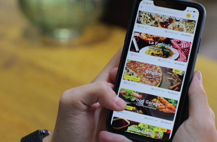 How a Drive-Thru Ordering System Can Benefit Your Restaurant