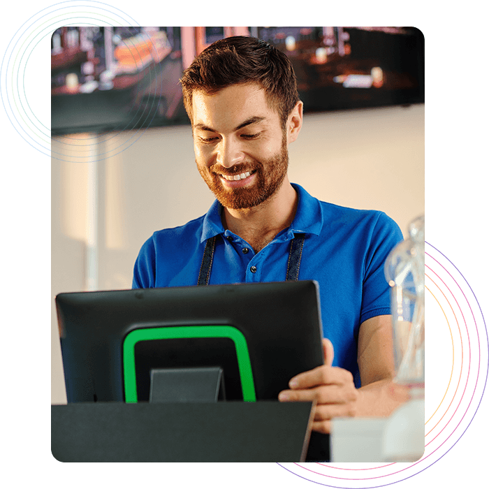 Restaurant POS-Multi lingual support Cashier punching order on a multi-lingual POS system